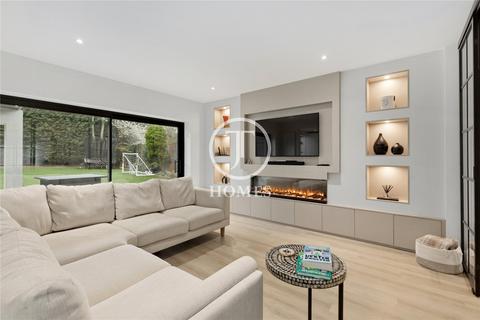undefined, Edgeworth Crescent, London, NW4