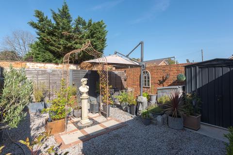 4 bedroom detached house for sale, Church Lane, Bedford, MK41