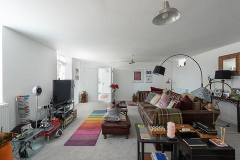 4 bedroom detached house for sale, Church Lane, Bedford, MK41