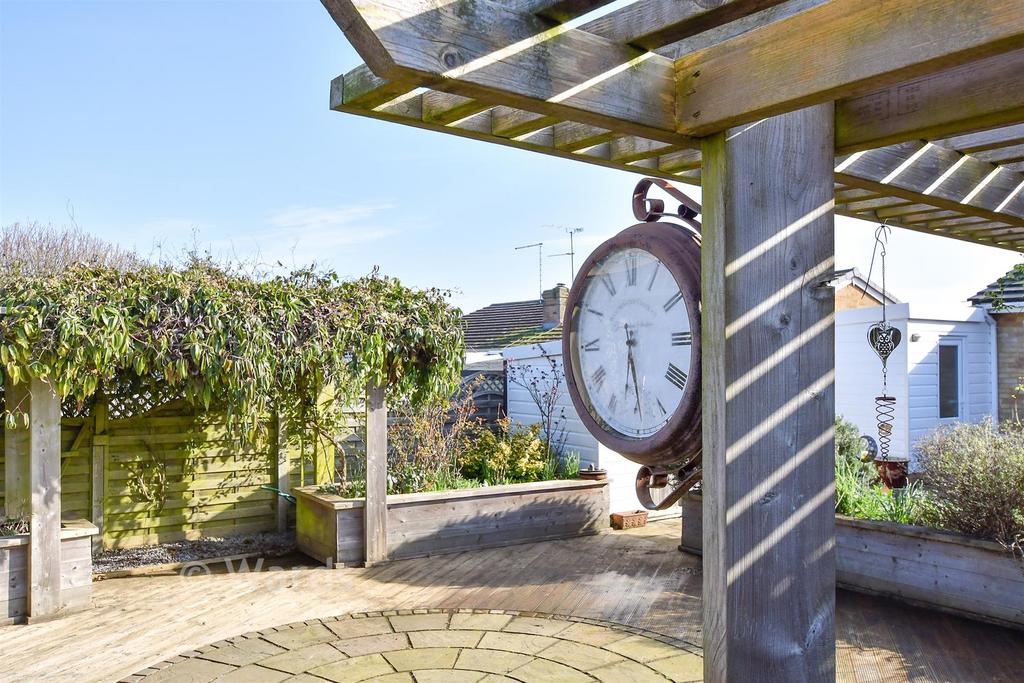 External Lifestyle Photograph