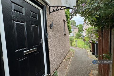 2 bedroom end of terrace house to rent, Sheppey Gardens, Dagenham, RM9