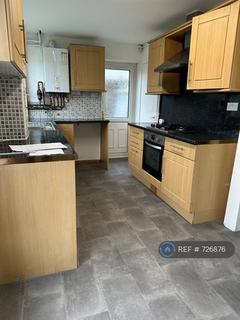 3 bedroom semi-detached house to rent, Birsmore Avenue, Leicester, LE4