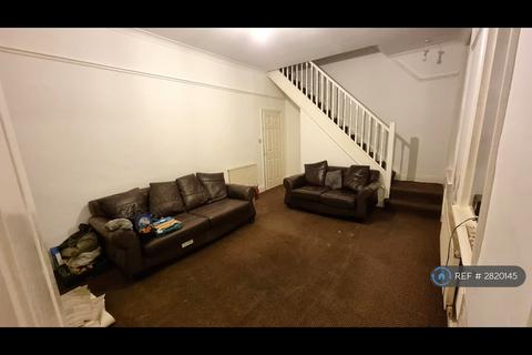 3 bedroom terraced house to rent, Ridley Terrace, Sunderland, SR2
