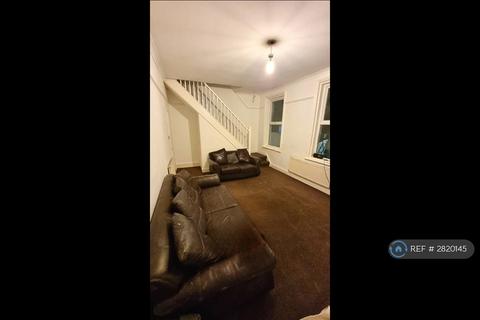3 bedroom terraced house to rent, Ridley Terrace, Sunderland, SR2