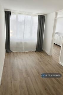 undefined, Mountbatten Square, Windsor, SL4