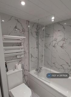 3 bedroom flat to rent, The Triangle, Bournemouth, BH2