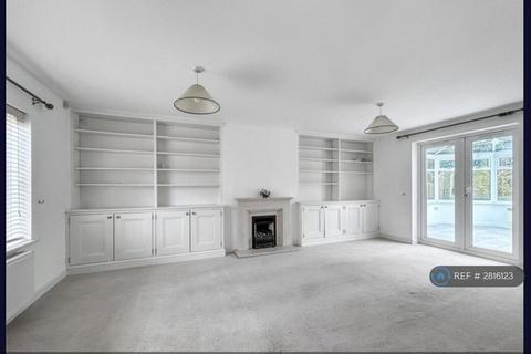 undefined, Dunstan St, Sherborne, DT9