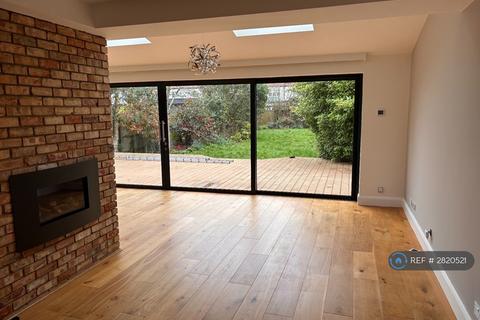 undefined, Stewart Avenue, Upminster, RM14