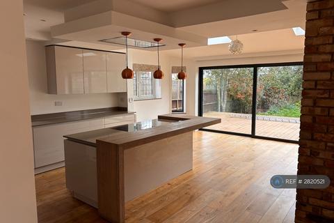 undefined, Stewart Avenue, Upminster, RM14