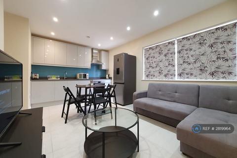 1 bedroom semi-detached house to rent, Iveagh Avenue, London, NW10