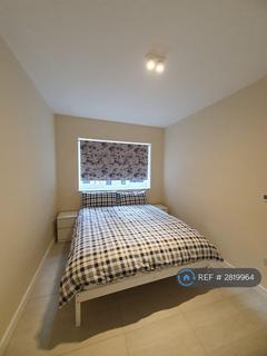 1 bedroom semi-detached house to rent, Iveagh Avenue, London, NW10