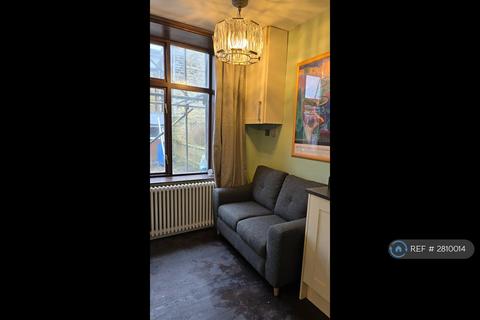 undefined, Heathfield Grove, Halifax, HX3