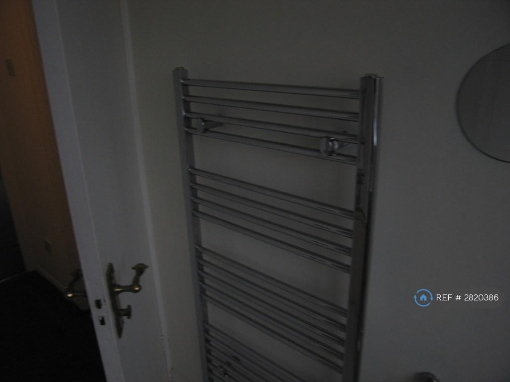 Bathroom/Wc
