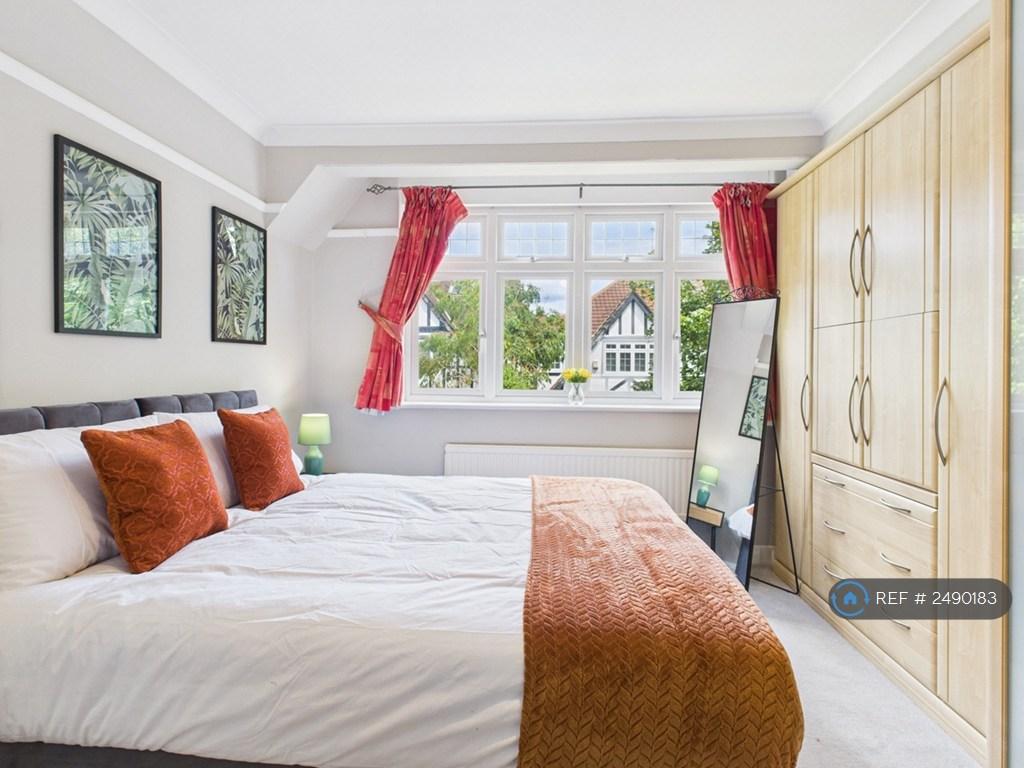 Main Bedroom 2