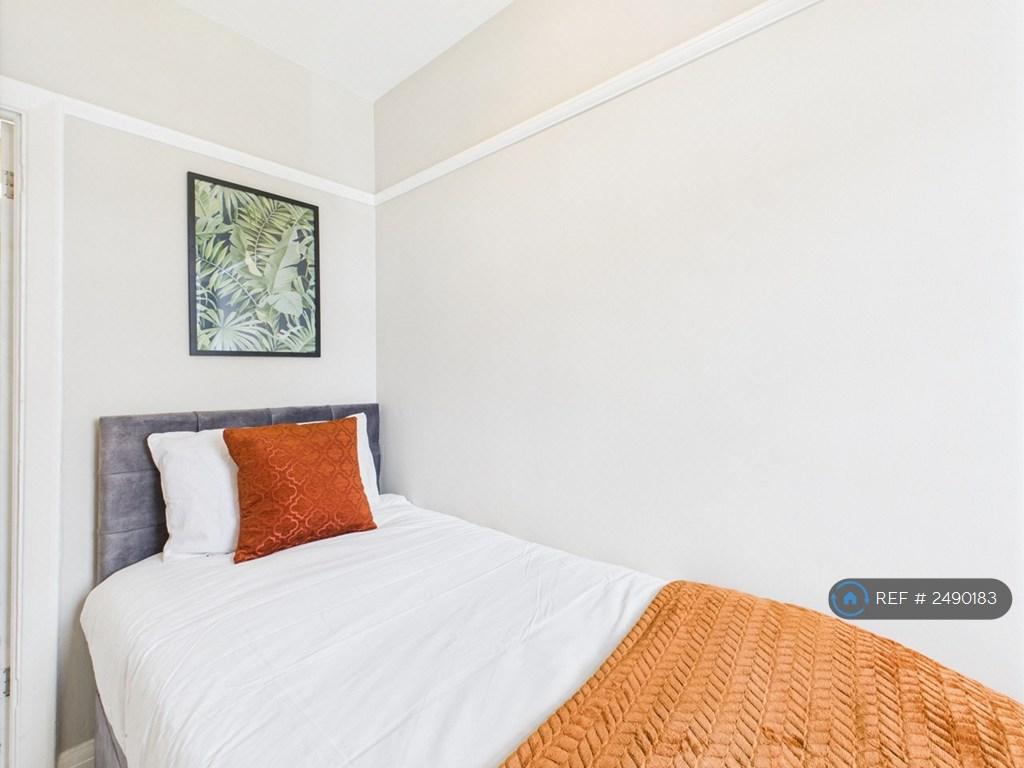 Third Bedroom 1