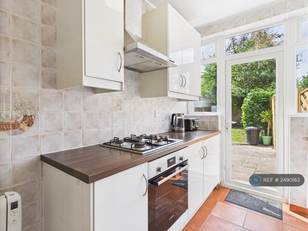Kitchen 3