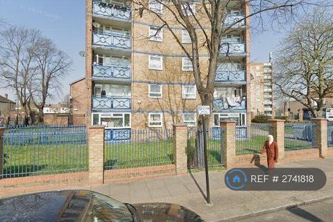 2 bedroom flat to rent, Gaitskell House, London, E6