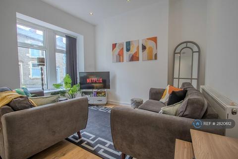 undefined, Sarah St, Darwen, BB3