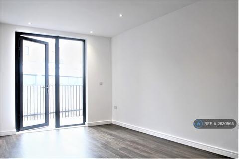 1 bedroom flat to rent, Dutfield House, London, SE18