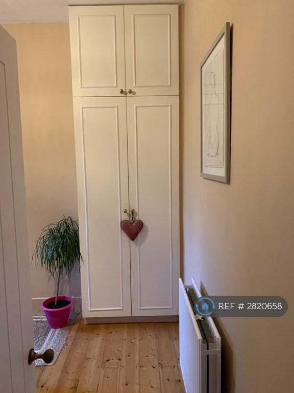 Bedroom Wardrobe