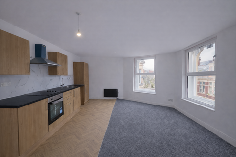 1 bedroom flat to rent, Commercial Street, Newport, NP20