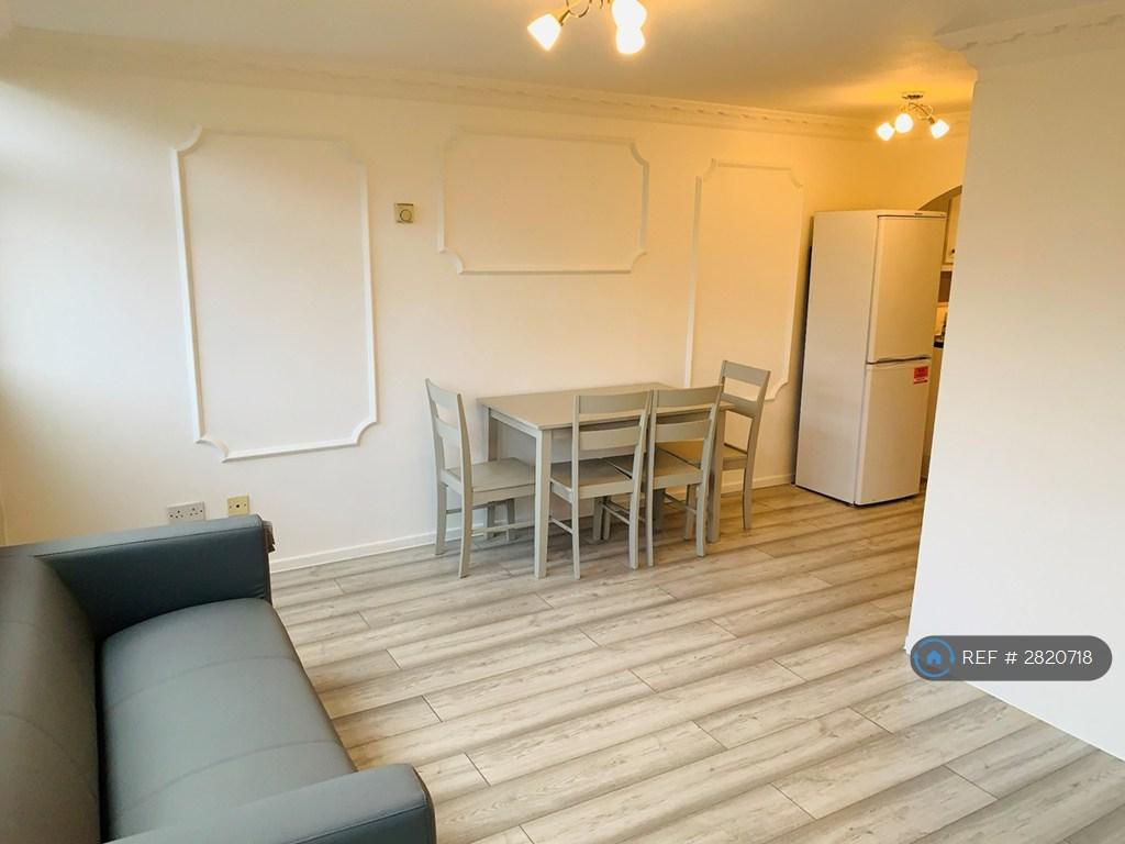 Lounge/Diner