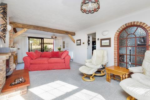 3 bedroom cottage for sale, St Nicholas Lane, Shoreham
