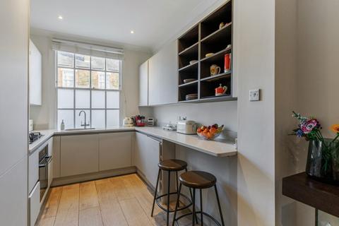 3 bedroom terraced house for sale, Matthews Street, London, SW11