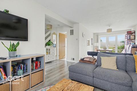 3 bedroom terraced house for sale, Hertford Road, Stevenage
