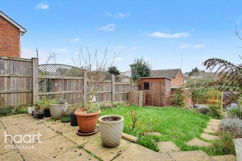 3 bedroom terraced house for sale, Hertford Road, Stevenage