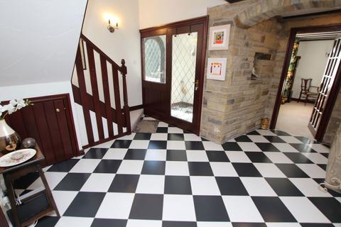 undefined, GREENSIDE GARDENS HOYLANDSWAINE SHEFFIELD