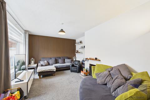3 bedroom end of terrace house for sale, Meadow Close, Clifton PR4