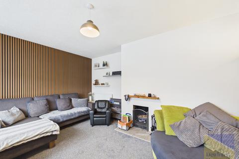 3 bedroom end of terrace house for sale, Meadow Close, Clifton PR4