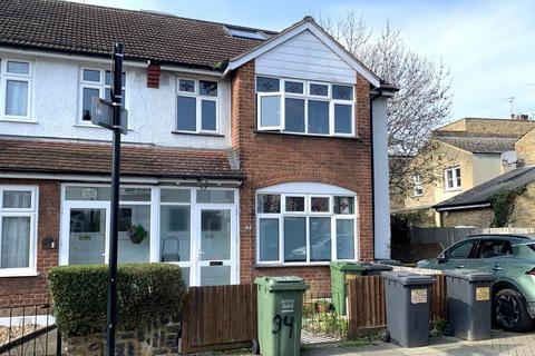4 bedroom end of terrace house for sale, 94 Shell Road, Ladywell, SE13 7DF