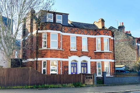 undefined, 740 Garratt Lane, Tooting, SW17 0NN