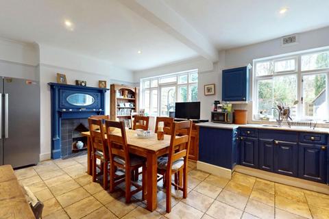 4 bedroom terraced house for sale, 37 Ellington Road, Muswell Hill, N10 3DD
