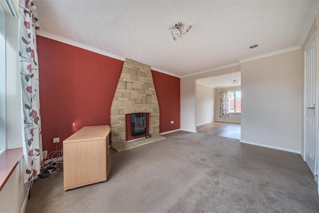 Lounge / Dining Room