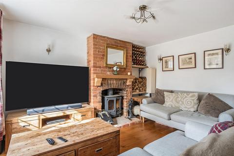 2 bedroom end of terrace house for sale, St. Mary Bourne, Andover