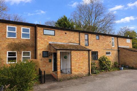 undefined, Alma Close, Woking GU21