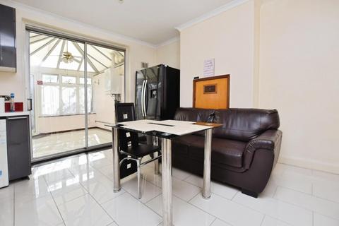 undefined, Bishops Avenue, Romford, RM6