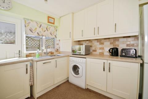2 bedroom bungalow for sale, Milldale Avenue, Buxton, Derbyshire, SK17