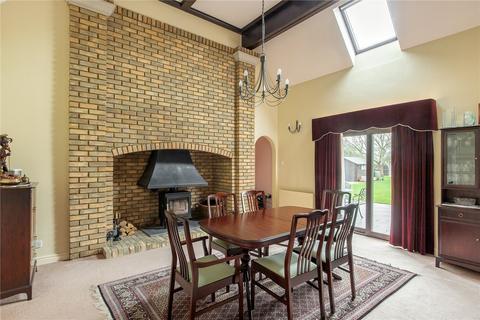 undefined, Meldreth Road, Shepreth, Royston, Cambridgeshire, SG8