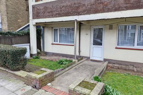 2 bedroom flat for sale, Portsmouth, PO2