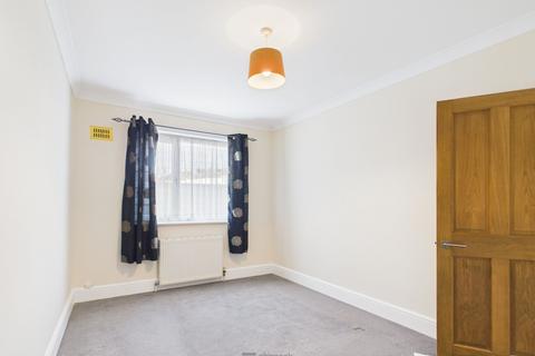 2 bedroom flat for sale, Portsmouth, PO2
