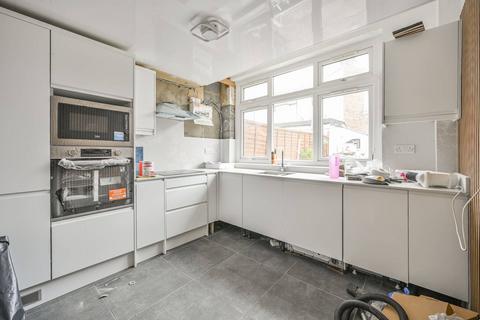 undefined, St Johns Road, Walthamstow, London, E17