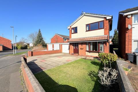 3 bedroom detached house for sale, Sandbrook Way, Manchester M34