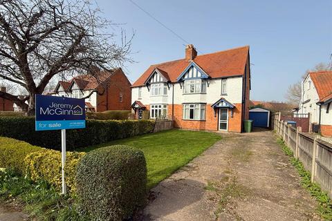 3 bedroom semi-detached house for sale, Evesham Road, Stratford-Upon-Avon