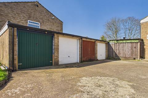 3 bedroom terraced house for sale, Aycliffe Drive, Hemel Hempstead, HP2