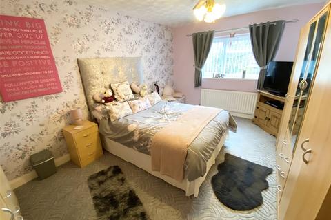 3 bedroom terraced house for sale, Church Walk, Donnington, Telford, Shropshire, TF2