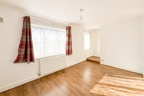 3 bedroom house to rent, Gold Hill, Edgware, HA8